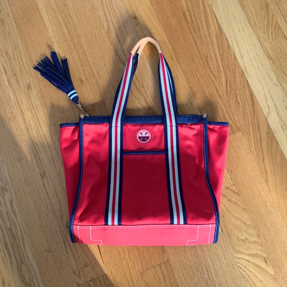 Tory Burch large Canvas Tote, EUC!